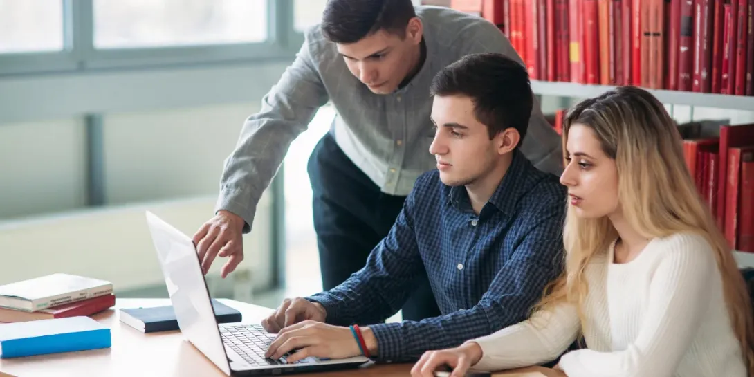 ¿Qué oposiciones puedo hacer con Bachillerato? Opciones y requisitos