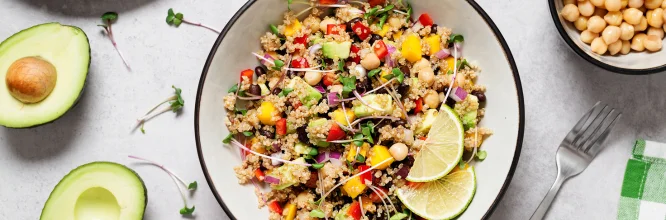 ensalada de quinoa con verduras