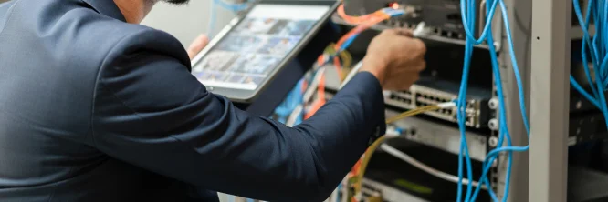 ¿Qué es un sistema informático y qué tipos existen?
