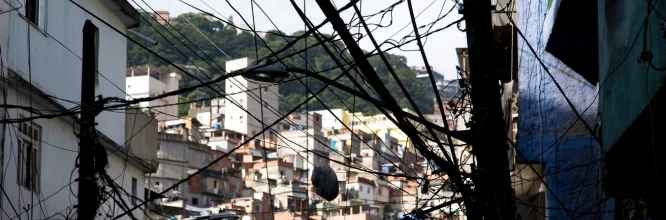 ¿Cómo denunciar el fraude eléctrico?