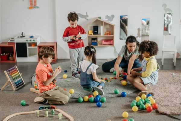 ¿Qué función cumple el coordinador de bienestar en centros educativos?